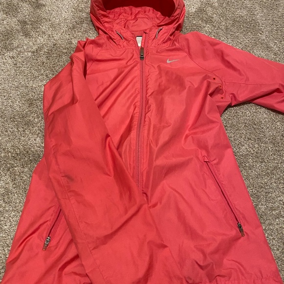 Women’s Nike Running jacket. Windbreaker. Size small. - Picture 8 of 9